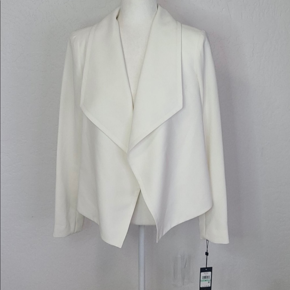 NWT Tommy Hilfiger ivory jacket size 8 palm beach